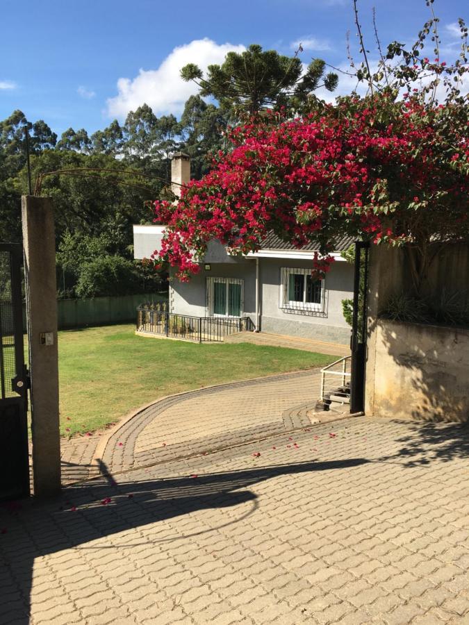 Excelente Casa, Bairro Nobre Em Campos Do Jordao Villa Buitenkant foto